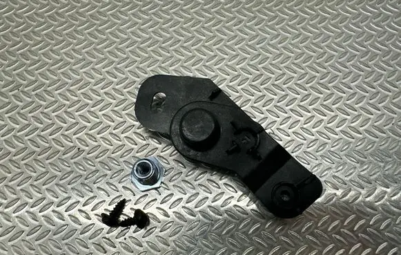 Toyota Corolla E160 E170 Headlight/headlamp mounting bracket 8119412250