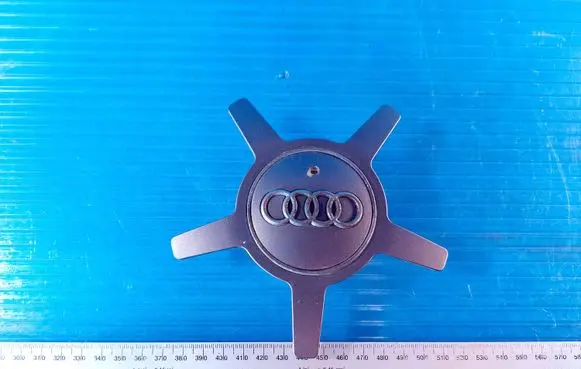 Audi A3 S3 8P Original wheel cap