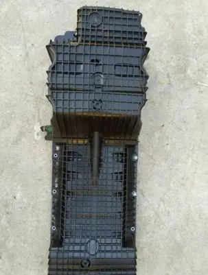 Mercedes-Benz Vito Viano W447 Oil sump 4710104413