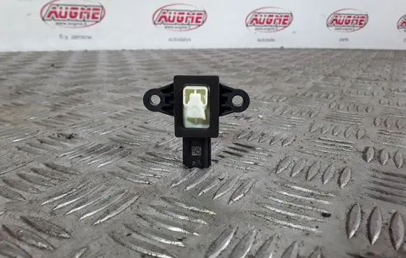 Ford B-MAX Airbag deployment crash/impact sensor A06142013