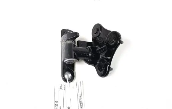 Mercedes-Benz ML W166 Rear door lower hinge A1667300437