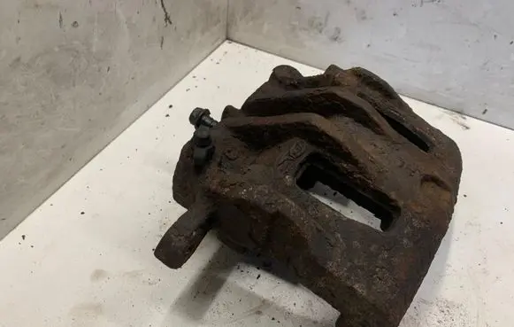 Hyundai Santa Fe Front brake caliper BC140102