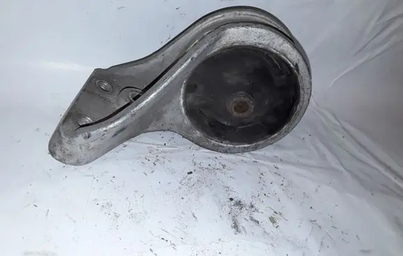 Hyundai Santa Fe Engine mount bracket 2193126400