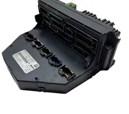 Mercedes-Benz E W212 Fuse module A2129002827 A2319021303 A2129014707