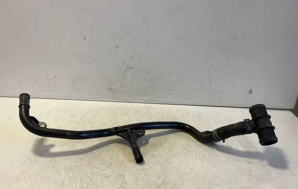 Audi Q3 F3 Engine coolant pipe/hose 05E121070