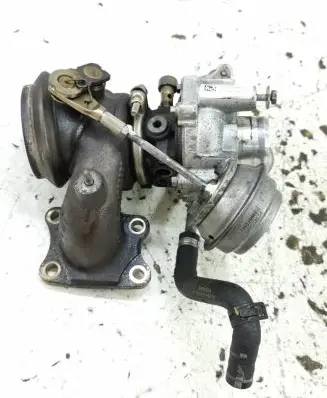 Peugeot 3008 II Turbo 9818479380 8362502 NGT1341Z