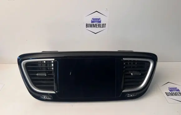 Chrysler Pacifica Screen/display/small screen P68239902AD