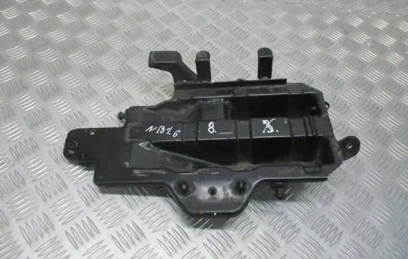 Volkswagen New Beetle Battery box tray 