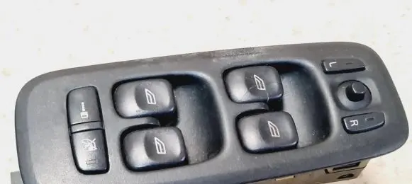 Volvo V70 Electric window control switch 9193383 30773895 5586N3RUA