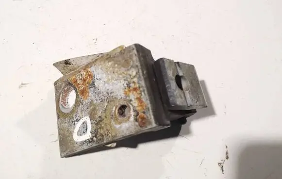 Audi A4 S4 B5 8D Rear door lower hinge
