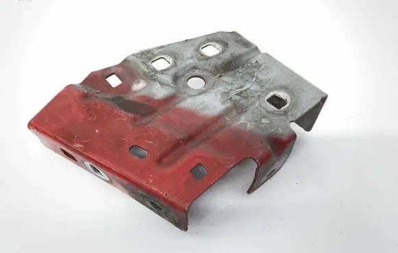 Renault Master III Fender mounting bracket 631429931R 38L21