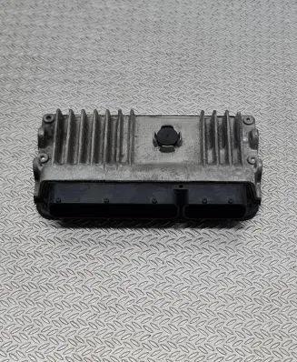 Toyota Prius (XW50) Engine control unit/module 8966147660 2120009760