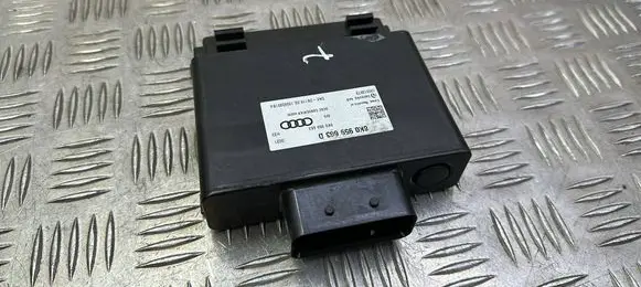 Audi A7 S7 4G Voltage converter/converter module 8K0959663D 120012872 8K0959663