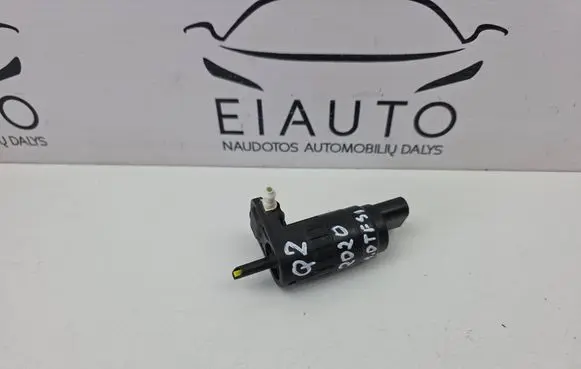 Audi Q2 - Windscreen/windshield washer pump 1K6955651 73333704