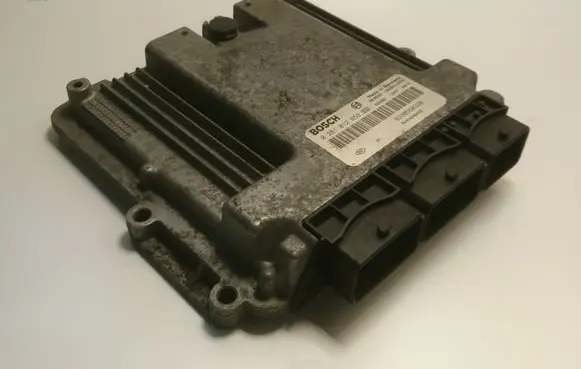 Renault Espace - Grand espace IV Engine control unit/module 8200560320