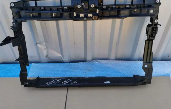 Volkswagen Golf VII Radiator support slam panel 5G0805594R