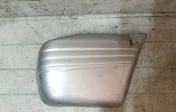 Mitsubishi Pajero Rear bumper corner part panel trim 