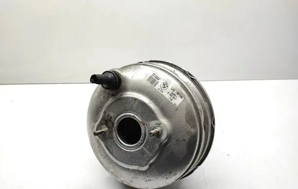 BMW 7 E65 E66 Brake booster 6753817