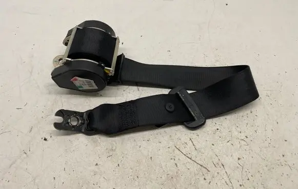 Audi A3 S3 8V Rear seatbelt 620093800
