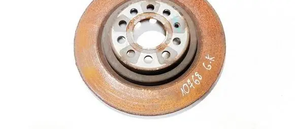 MG HS Rear brake disc neventiliuojamas