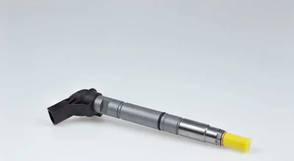 Audi Q5 SQ5 8R Fuel injector 0445117044 0445117069