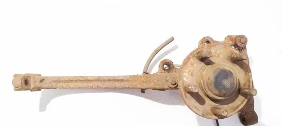 Front wheel hub