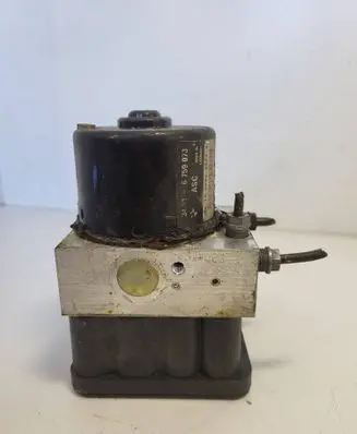 BMW 3 E46 ABS Pump 6759073