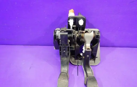 Ford Ka Pedal assembly 