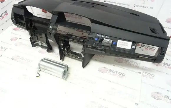 BMW 5 E60 E61 Dashboard 6976421