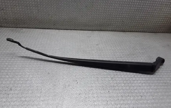 Toyota Verso Front wiper blade arm