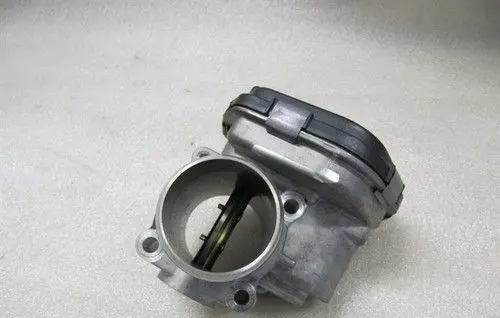 Volvo S40 Throttle body valve 9673534480