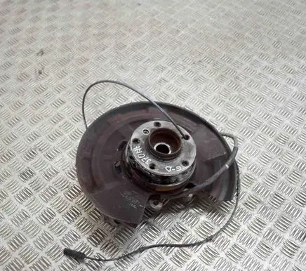 BMW 1 F20 F21 Rear wheel hub