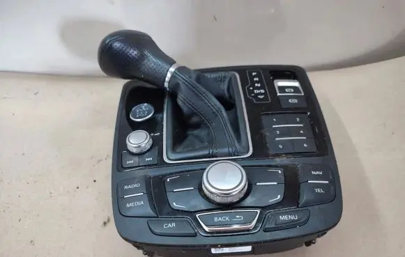 Audi A6 S6 C7 4G Head unit multimedia control 4G2919610B