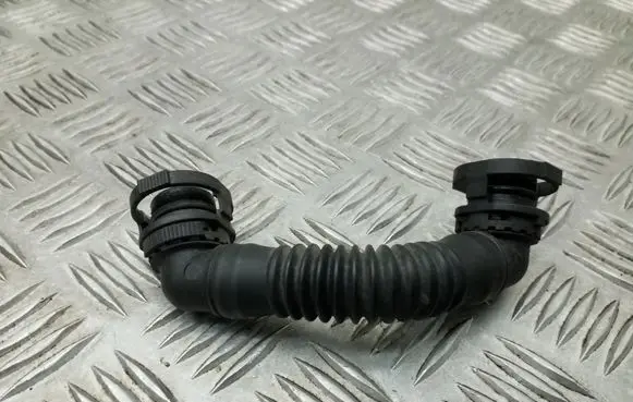Volkswagen Polo V 6R Breather hose/pipe 03P103493A