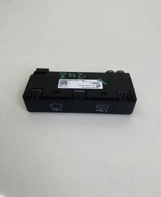 Audi E-tron GT USB socket connector 4N1035736