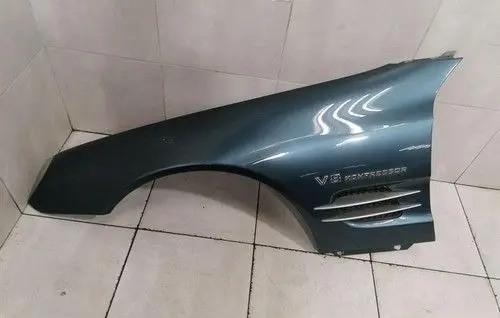 Mercedes-Benz SL R230 Fender A2308800118