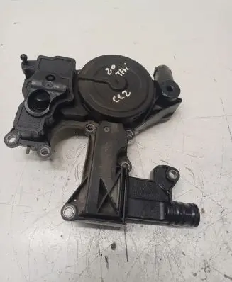 Audi A4 S4 B8 8K Oil breather separator 06H103495E