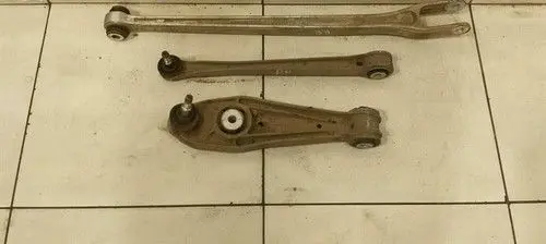 Porsche Cayman 987 Rear upper control arm/wishbone 99733105303