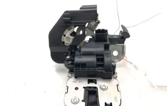 Audi A1 Tailgate exterior lock 8R0827505
