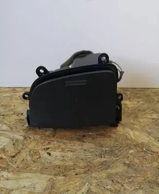 Hyundai H-1, Starex, Satellite Car ashtray 845504H000