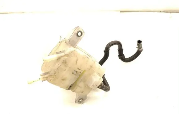 Brake fluid reservoir