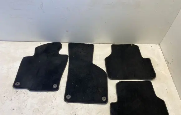 Volkswagen PASSAT CC Car floor mat set 