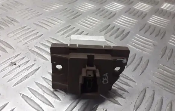 KIA Ceed Heater blower fan relay 