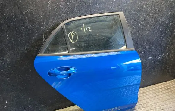 KIA Rio Rear door