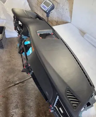 BMW 7 F01 F02 F03 F04 Dashboard