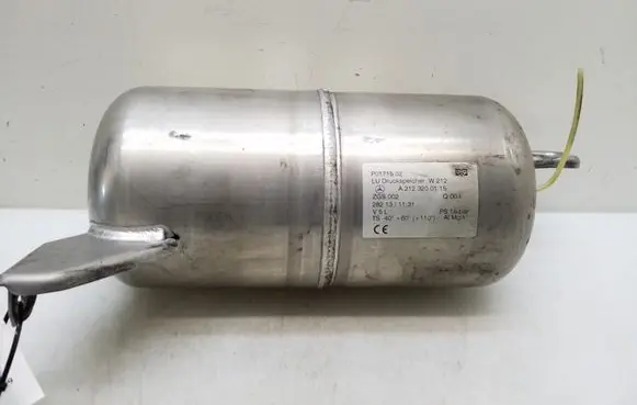 Mercedes-Benz E W212 Vacuum air tank A2123200115 P0171502