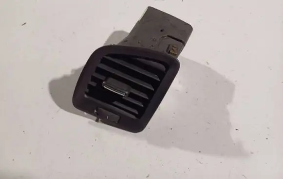 Opel Insignia A Dash center air vent grill 13321919