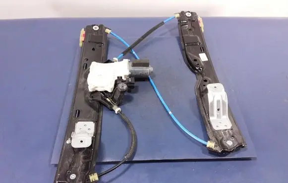 DAF 95 XF Rear door window regulator with motor GX6327000AE