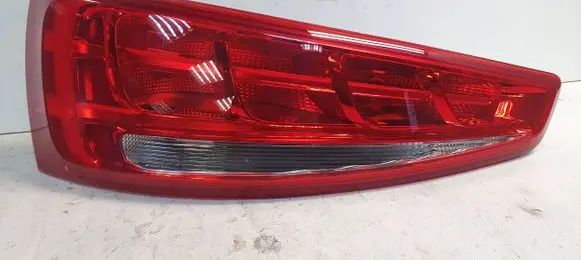 Audi Q3 8U Rear/tail lights 8U0945093