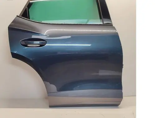 Rear door